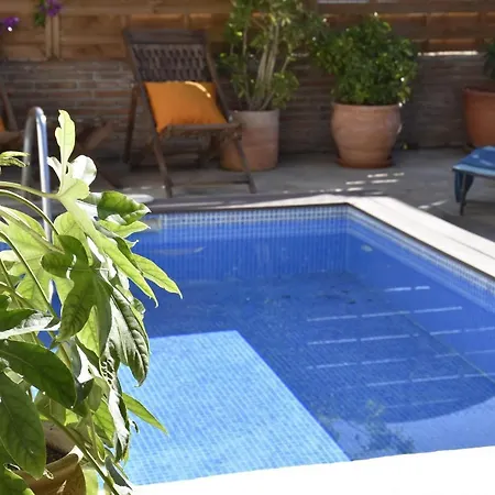 Mb-spacious Townhouse With Private Pool Holiday home