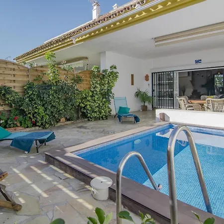 Mb-spacious Townhouse With Private Pool *